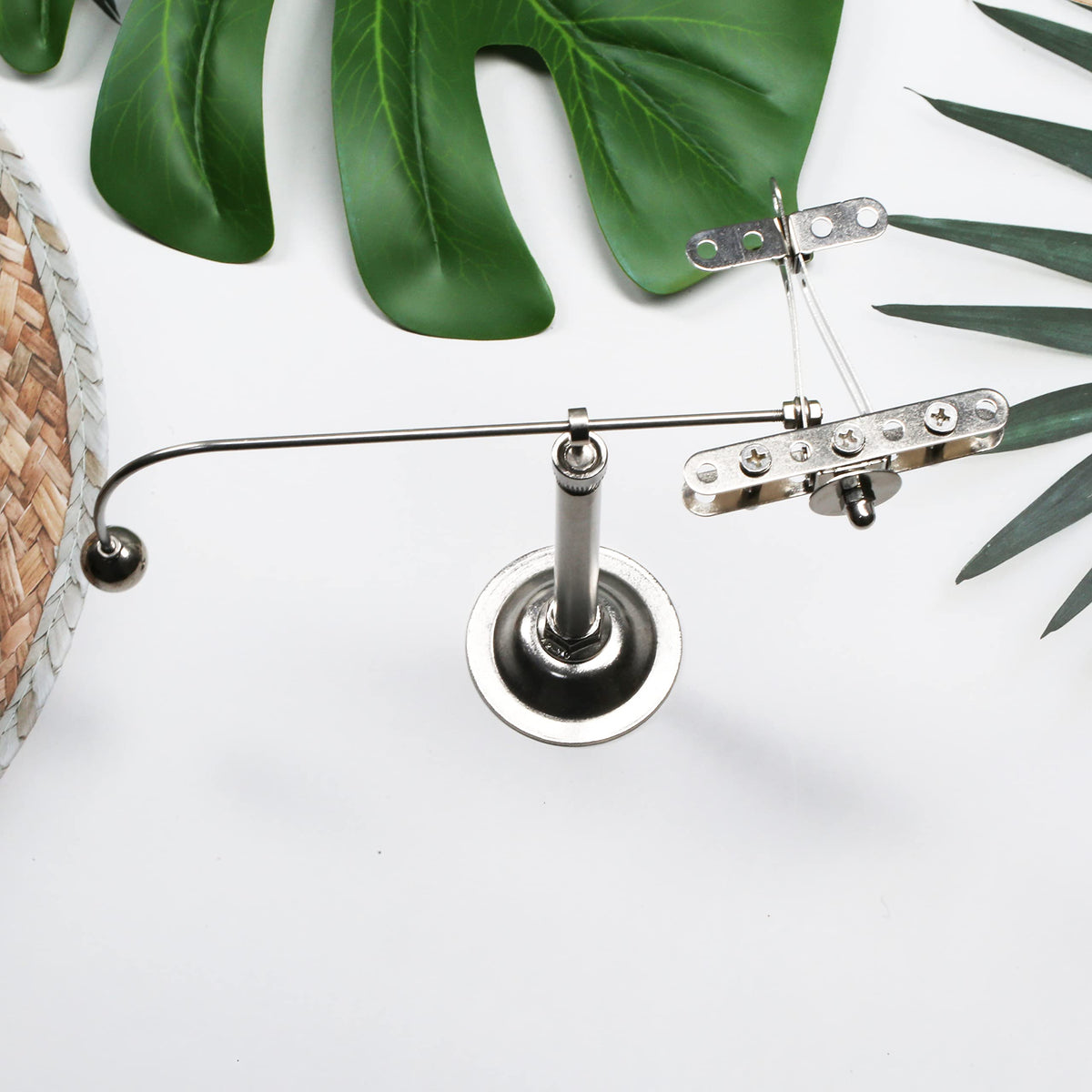 Sunnytech Steel Balance Plane Physics Art Balance Toy for Home Office Decor WJ066