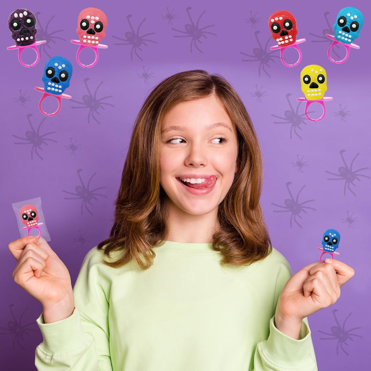 Fruidles Halloween Skull Candy Rings, Day of the Dead, Hard Candy, Individually Wrapped (48-Pack)