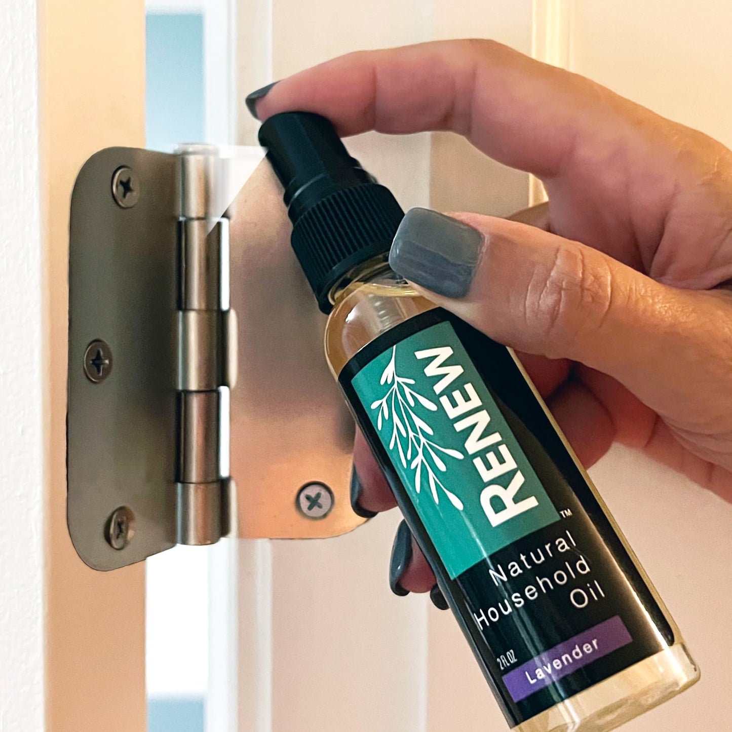 HōMPURE® Renew Natural Household Oil Lavender - Eco-Conscious All-Purpose Lubricant Spray with Lavender Scent for Doors, Hinges & Locks - Natural Penetrating Oil for Smooth, Long-Lasting Lubrication