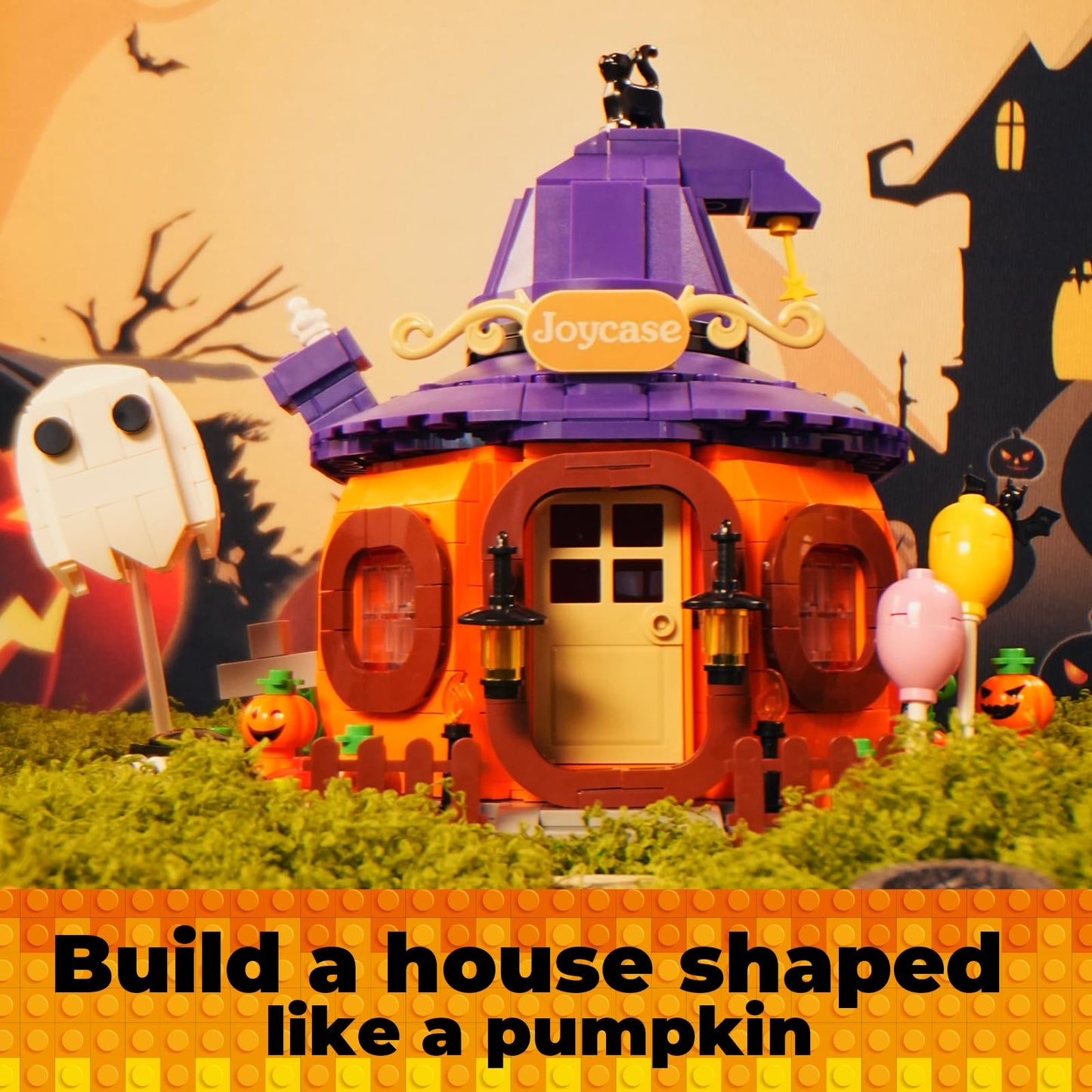 Halloween Pumpkin House Building Kit, Whimsical Halloween Building Set Décor with Adorable Ghost and Pumpkin Toys, Cute Halloween Party Gift, Halloween Building Bricks Compatible with Lego