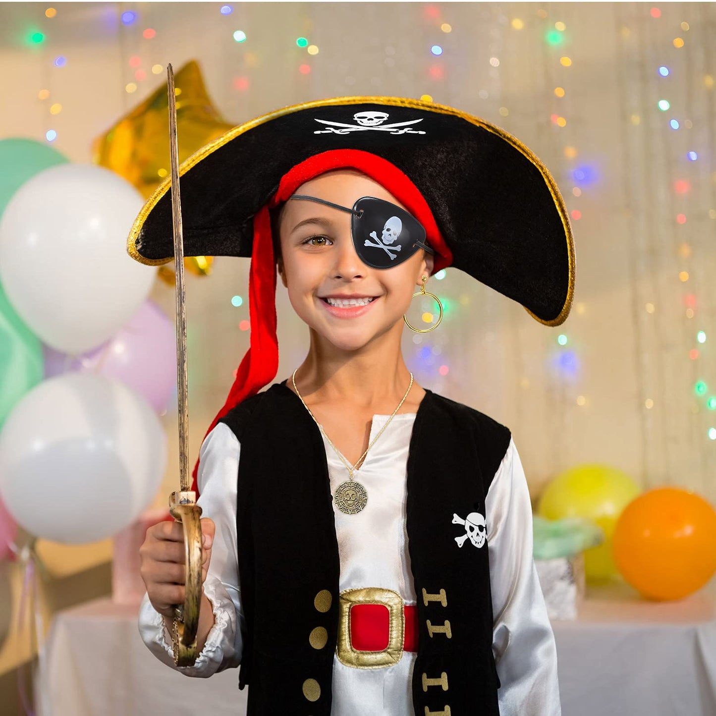 Skylety 9 Pieces Pirate Costume Accessories Telescopes Eye Patches for Halloween Cosplay (Pirate Captain Hat)