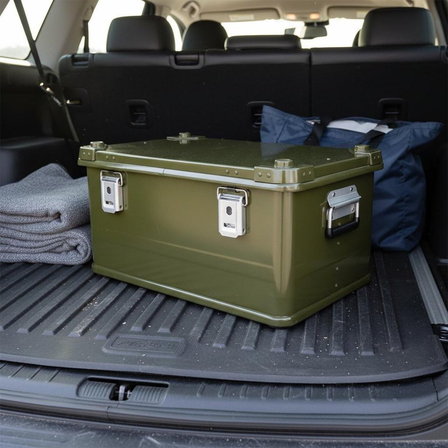 rockible Aluminum Storage Box Resistant Car Trunk Organizer Box Foldable Handles Car Trunk Storage Organizer for Campers, Green, Small 30L