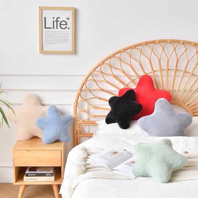 Xiashrk Star Pillow, Decorative Throw Pillows for Bed Couch, 15" Star Shaped Pillow Plush Floor Cushions Room Decor Pillow with Faux Rabbit Fur for Sofa Bedroom Living Room (Light Grey, 19.6" x 19.6")