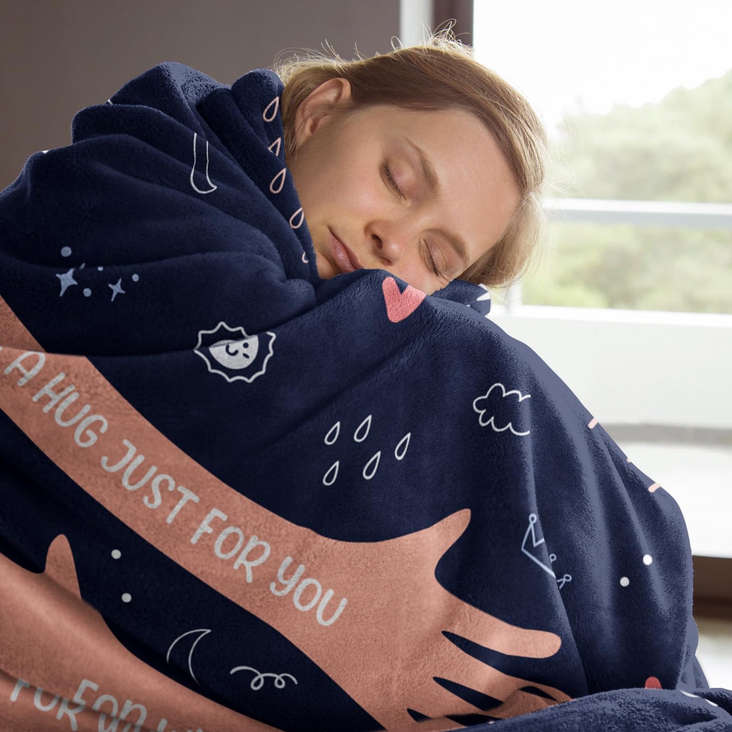 Craftique I Love You Gifts for Him Her - Soft Blanket with Love Hug - Long Distance Relationship Gifts, Anniversary/Birthday Gift for Boyfriend Girlfriend Friend