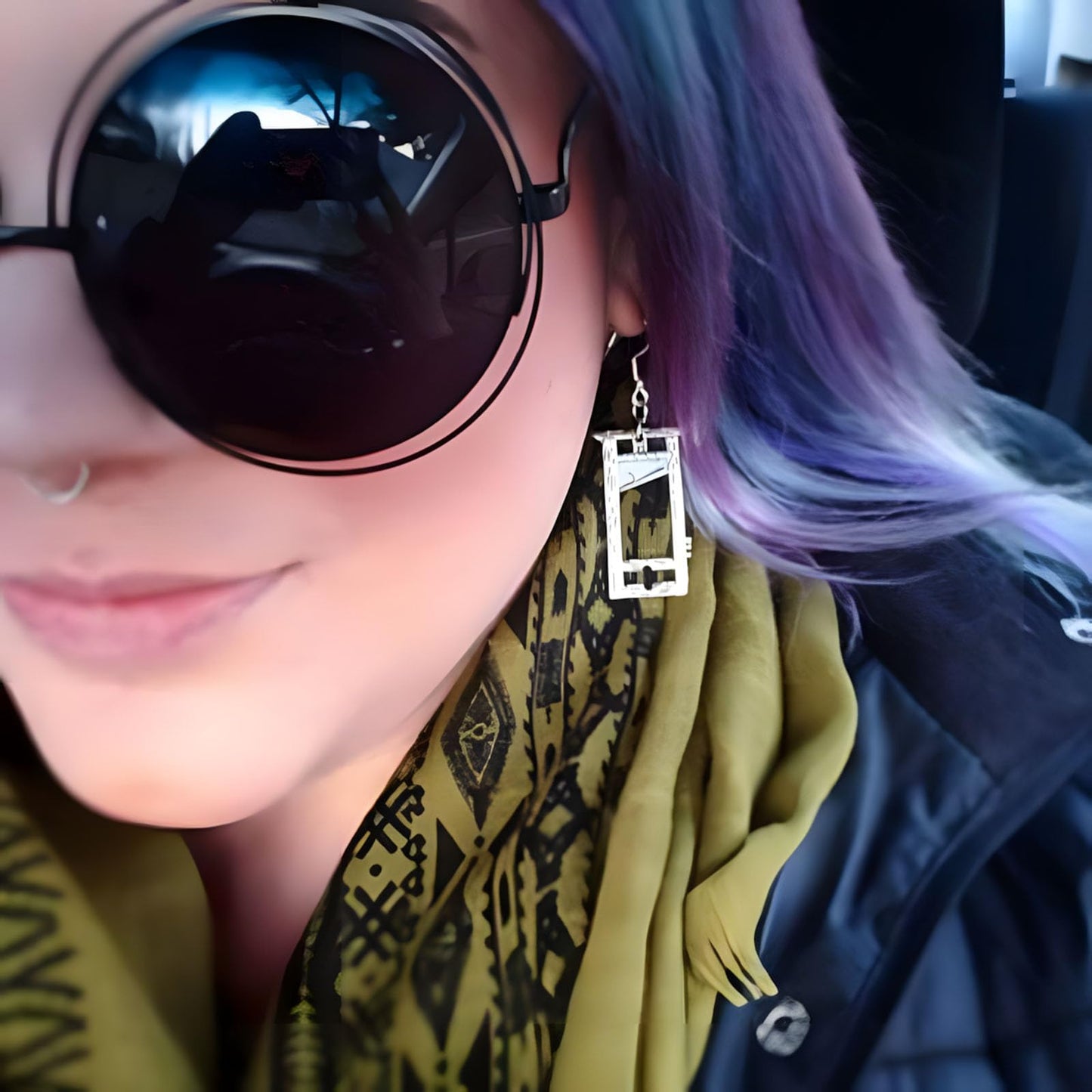 Gothic Silver Guillotine Earrings for Women Guillotine Dangle Earrings Hip Hop Rock Cosplay Party Cool Earrings Jewelry(Silver)