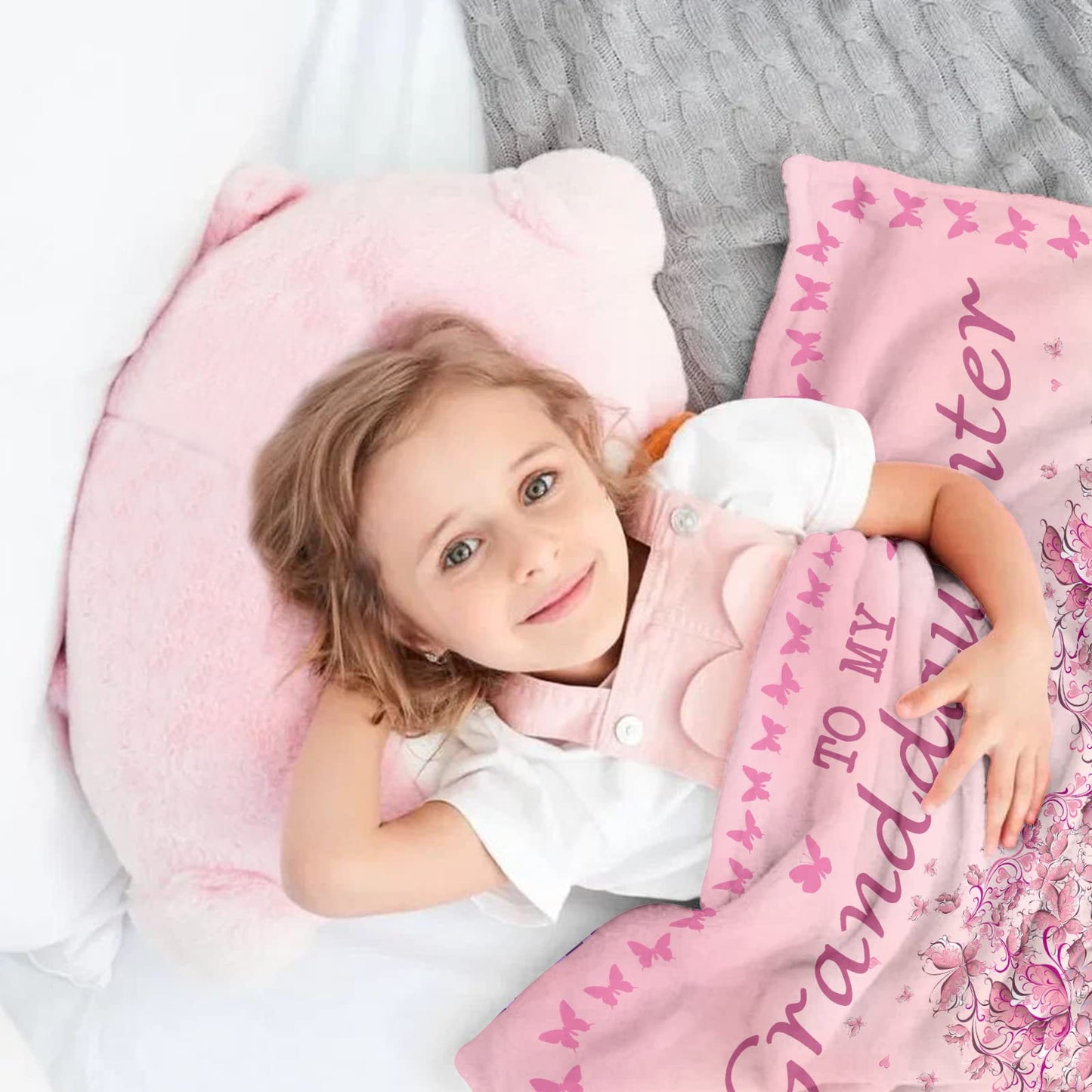 Quilazy Granddaughter Gifts from Grandma Blanket, Gift for Granddaughter, Christmas/Valentines/Mothers Day/Graduation/Birthday Gifts for Granddaughters Girls, to My Granddaughters Blanket 60" X 50"
