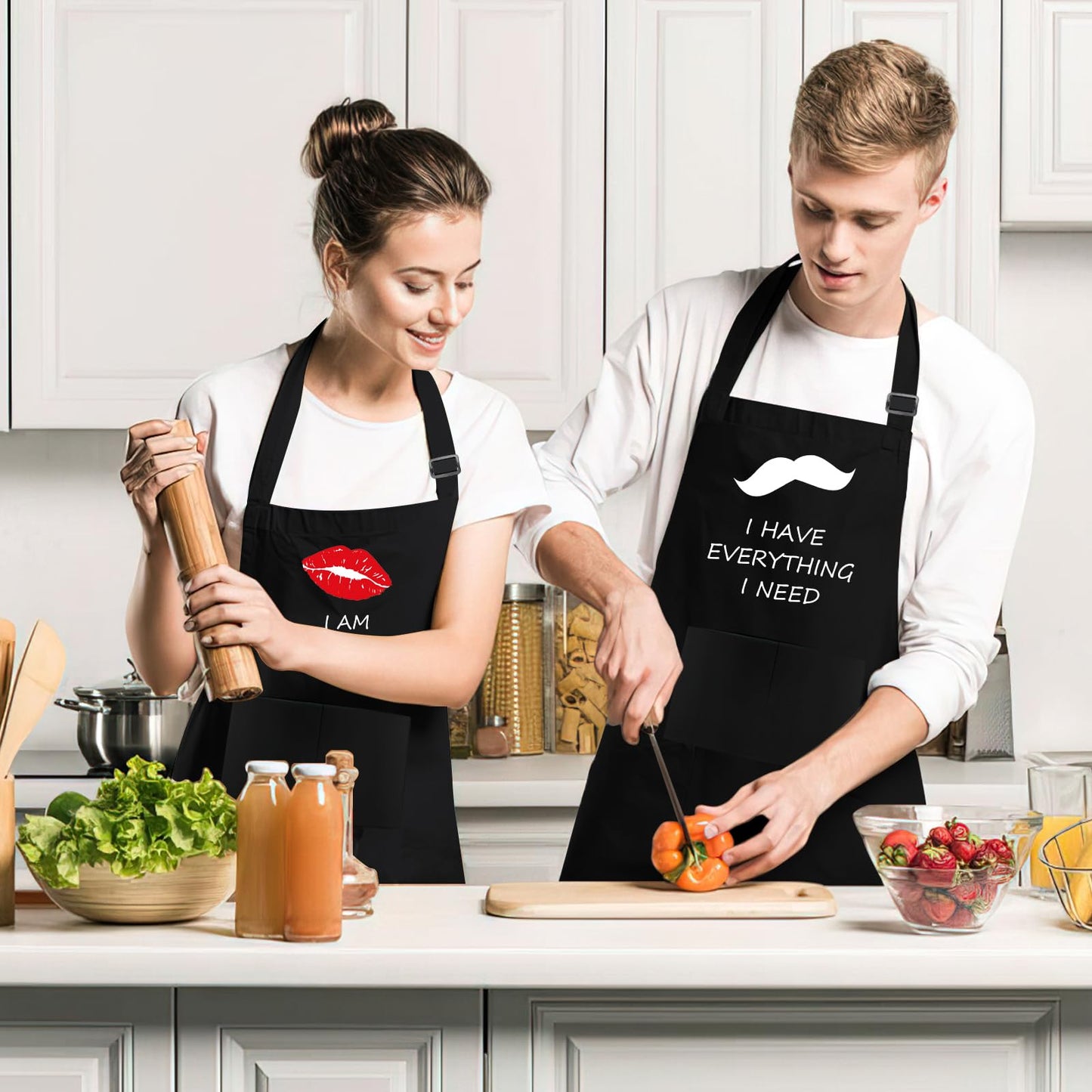 EST 2025 Mr and Mrs Gifts Valentine Wedding Gifts for Couples 2025 Ceramic Cups and Aprons Engagement Party Gift for Couples