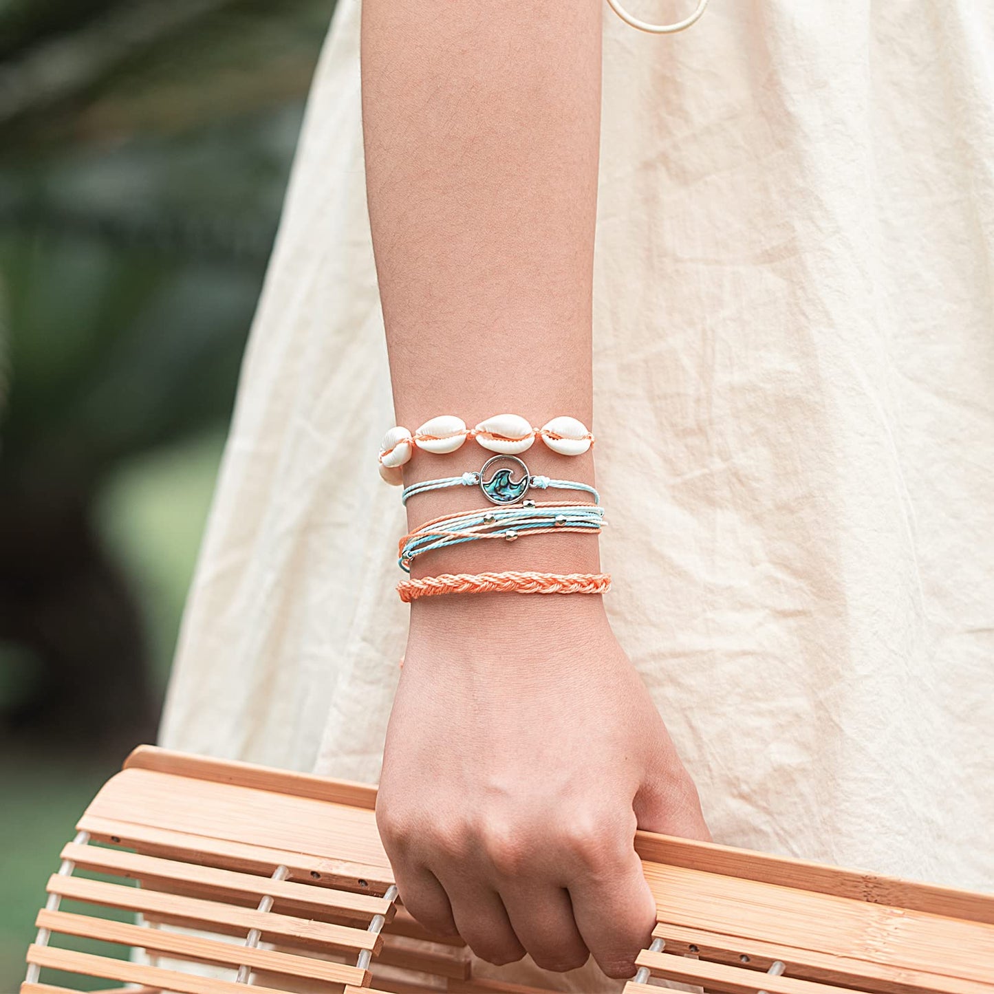 FANCY SHINY Wave String Bracelets Braid Puka Shell Bead Bracelets Handmade Cute Trendy Boho Abalone Jewelry Gifts for Women(Cora