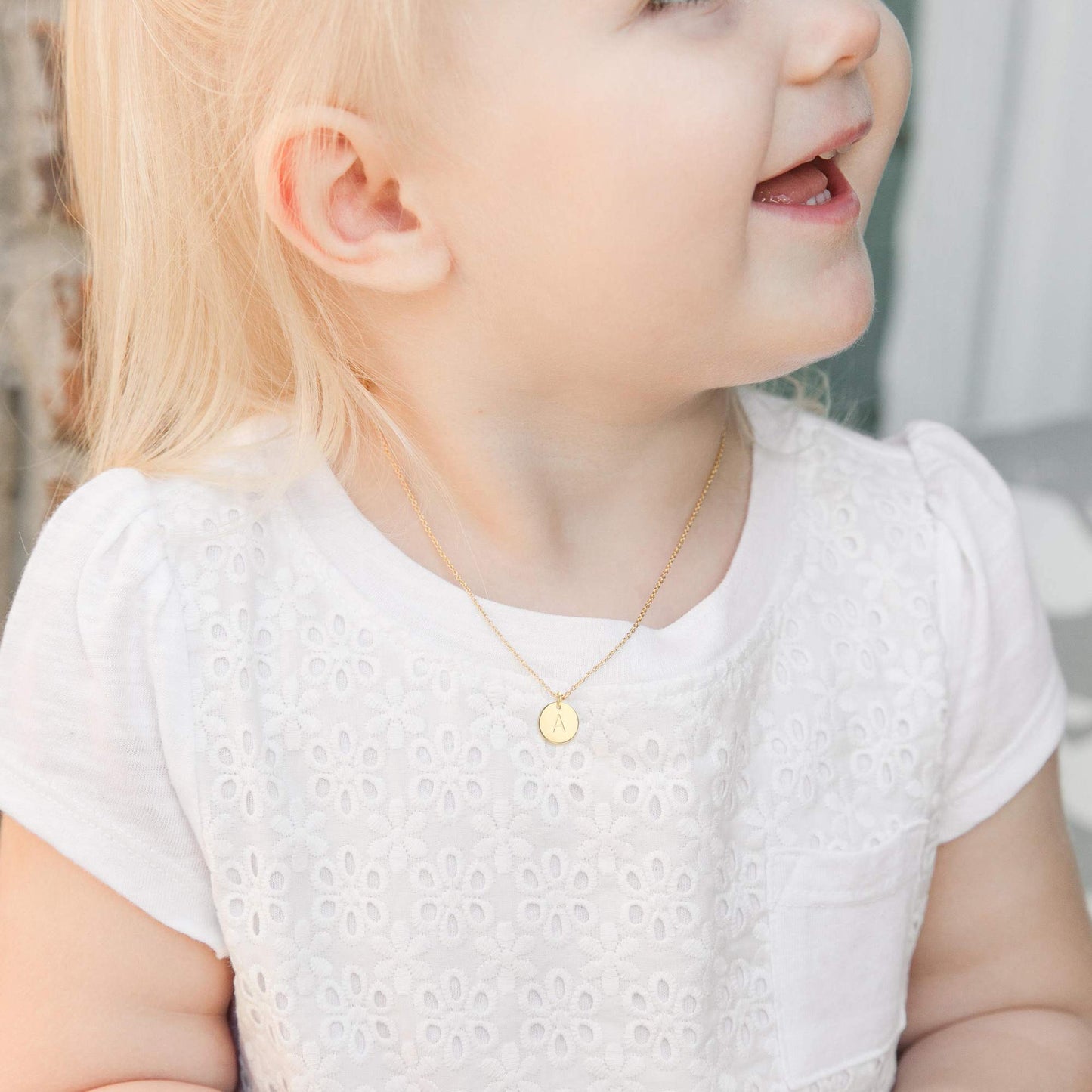 Valloey Rover Initial Necklaces for Women 14K Gold Plated Dainty Layered Necklce Round Coin Disc Pendant Engraved Letter F Neckl