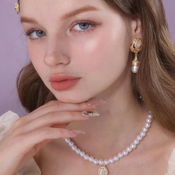 Flower Knows Little Angel Embossed Highlighter- Rose Champagne Highlighter Powder,Warm Rose Gold,Pearly Shimmer,Long-Lasting Radiant Dewy Glow,Feather-Light, Luxurious Velvet Finish(L02 Paradise Lost)