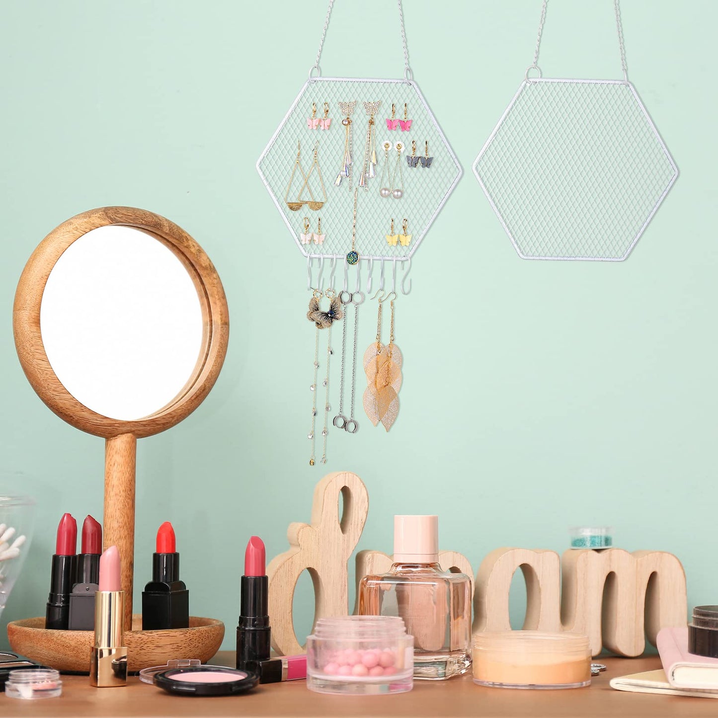Jetec 2 Pcs Earring Wall Holder Wall Mounted Earring Organizer Hanging Jewelry Stand Decorative Diamond Grid Shape Display Rack