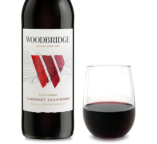 Woodbridge Cabernet Sauvignon Red Wine, 750 mL Bottle