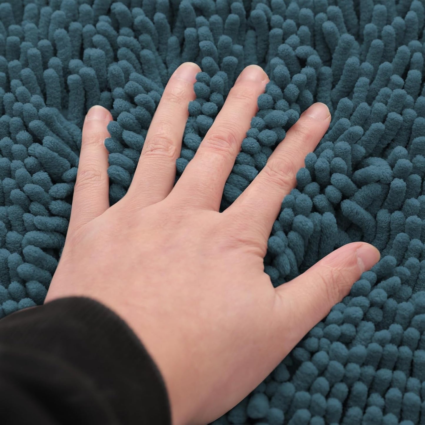 Non-Slip Bath Rug,Extra Soft Microfiber Bedroom Shag Carpet with Anti-Slip Backing,Water/Dust Absorbent Fast Dry Shower Mat,Sound Insulated Stairs Pad,Machine Washable (Turquoise,12 x 16 Inches)