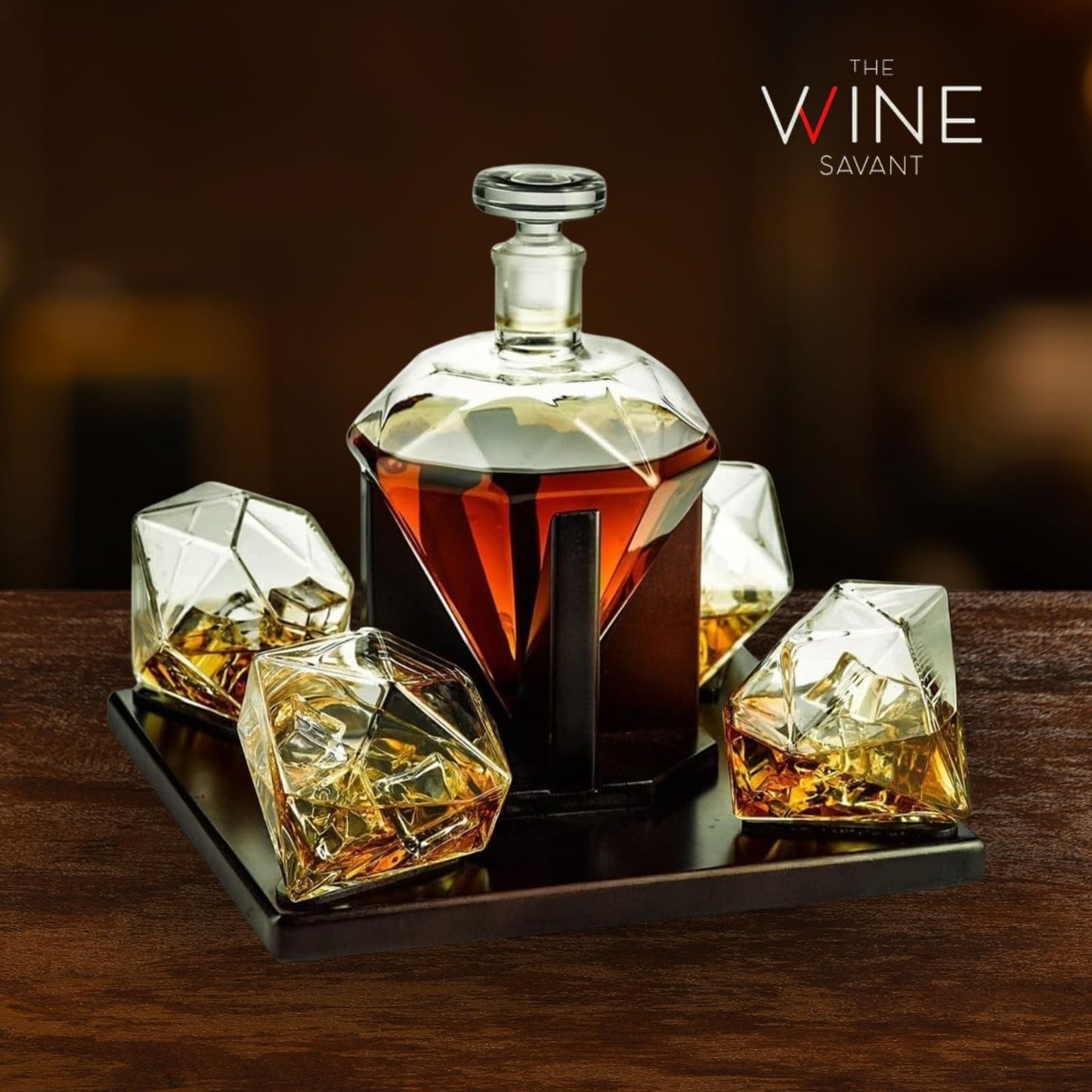 The Wine Savant Diamond Whiskey Decanter Set with 4 Glasses and Mahogany Base Borosilicate Glass Dispenser - 750ml Clear