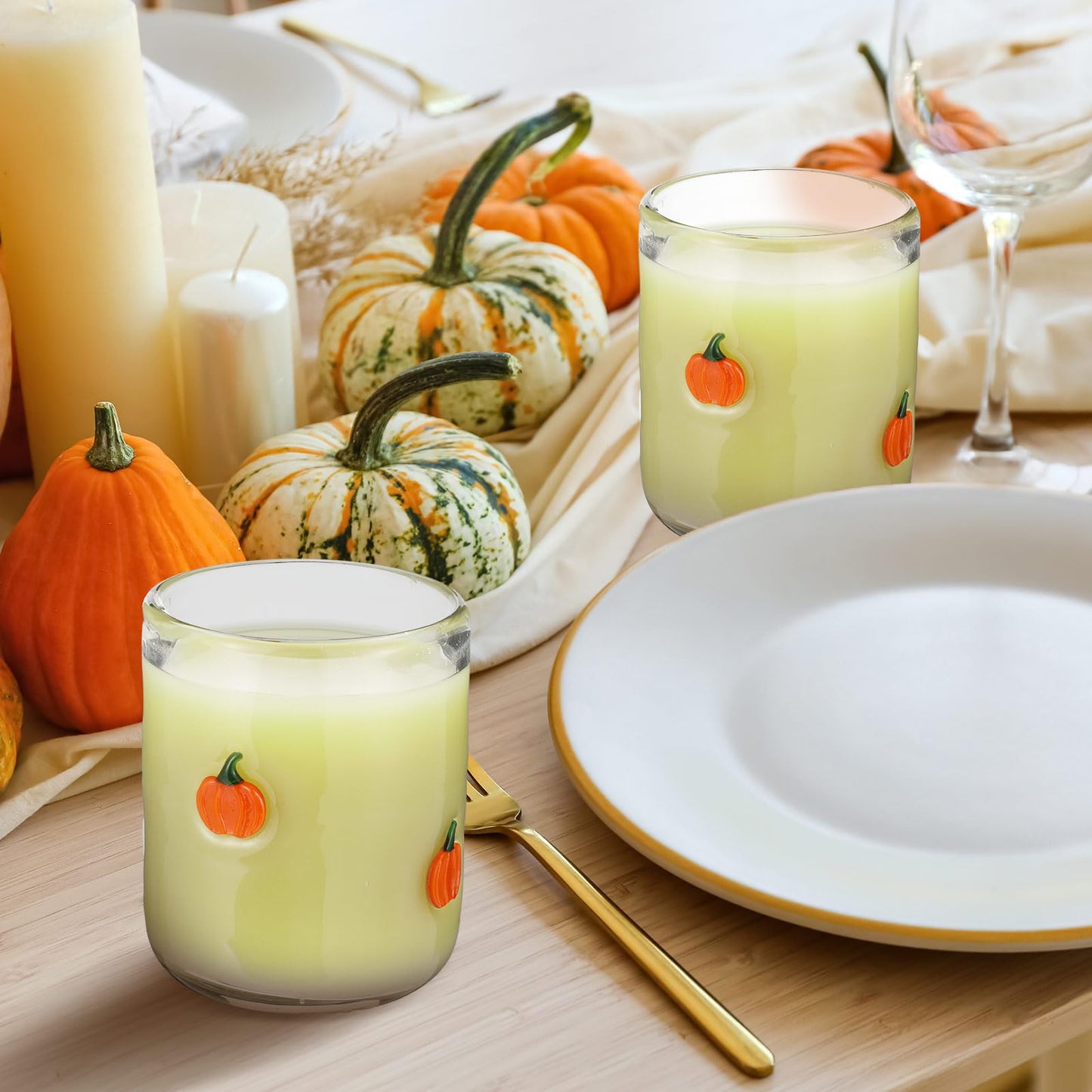 SiliFine 2 Pcs Pumpkin Icon Juice Glasses, 14 oz Fall Pumpkin Stemless Wine Drinking Coffee Glass Cup for Halloween Thanksgiving Day Party Supplies & Gift