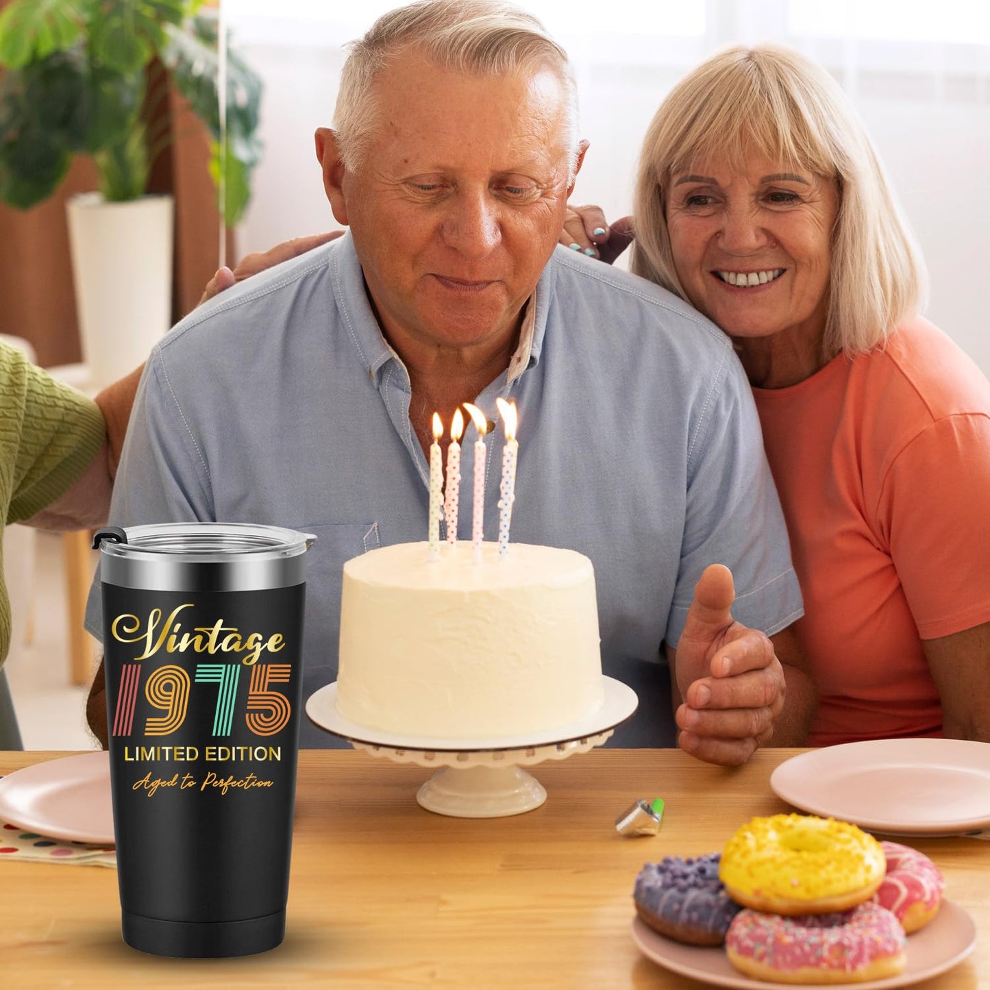 1975 50th Birthday Gift for Women and Men - 50th Gifts for Parents - 50th Class Reunion - Mom Dad Wife Husband Grandpa Grandma Present - 20oz Tumbler Cup Black