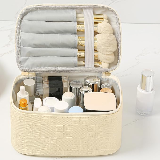 Meiyuuo Makeup Bag Large Cosmetic Bags for Women Girls Cute Travel Zipper Pouch Toiletry Organizer for Beauty Essentials Waterproof (Light Beige)