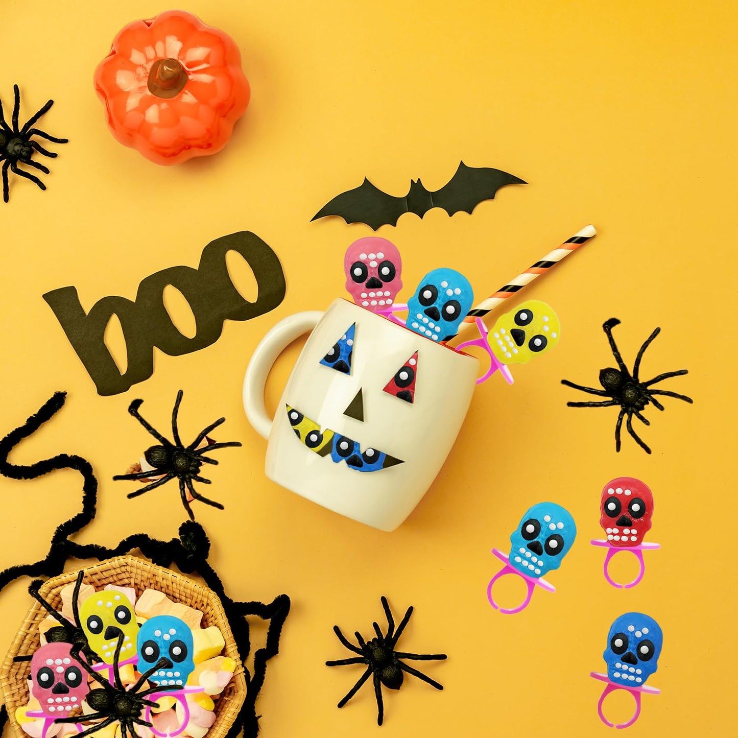 Fruidles Halloween Skull Candy Rings, Day of the Dead, Hard Candy, Individually Wrapped (48-Pack)