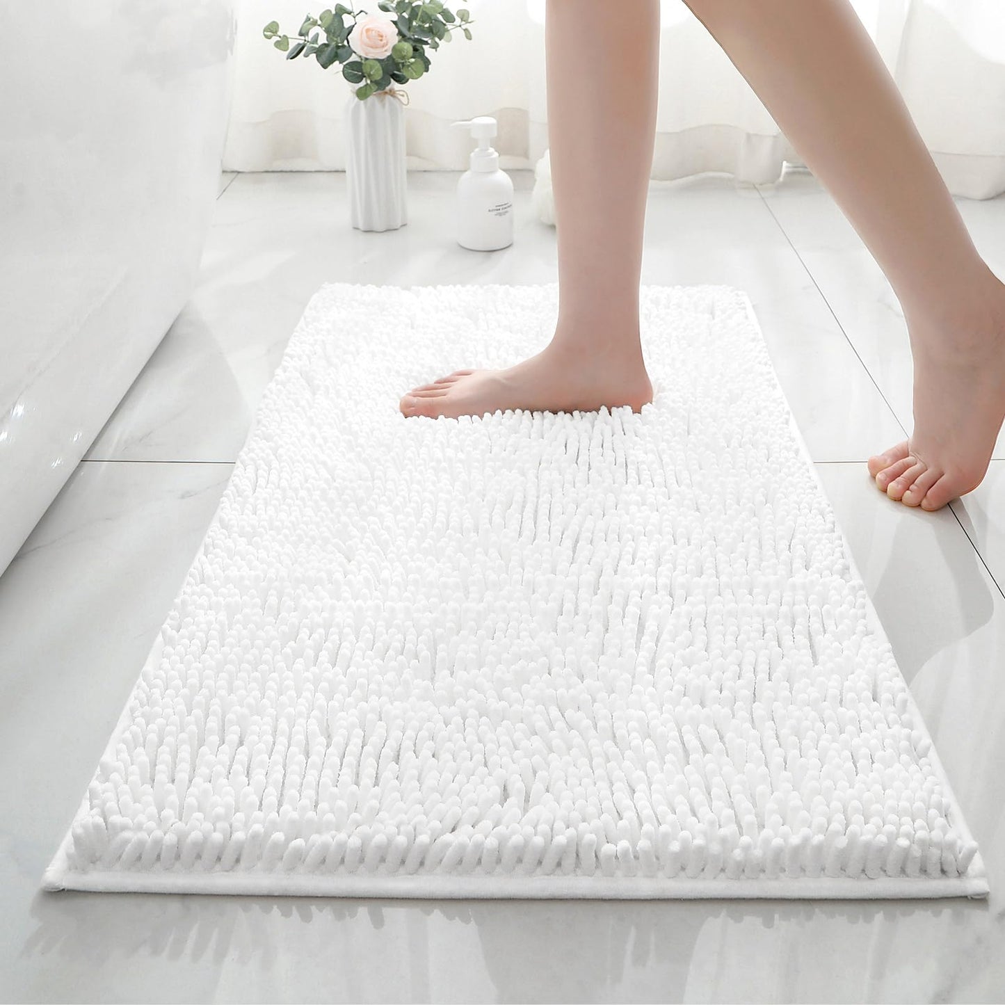 MitoVilla White Bathroom Rugs - Soft Chenille Small Bath Mats for Shower, Tub, Non Slip Thick Washable Plush Bath Rugs, Modern Absorbent Shower Bathroom Floor Mat, 17" x 24"