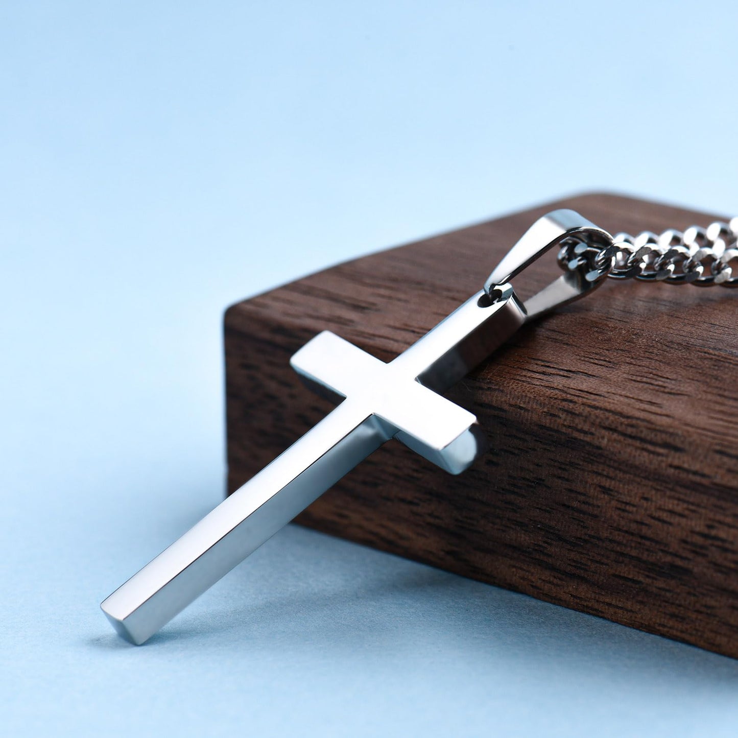 EPIRORA Cross Necklace Gifts for Boyfriend, Stainless Steel Cross Necklace Cuban Chain Pendant Necklace for Men Birthday Christmas Presents Best Boyfriend Gifts From Girlfriend