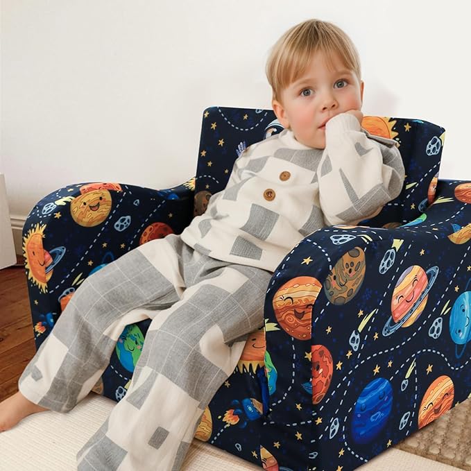MeMoreCool Folding Kids Couch – 2-in-1 Toddler Sofa Bed & Lounge Chair | Astronaut Print | Fold-Out Design | Washable Cover | Ages 1–3
