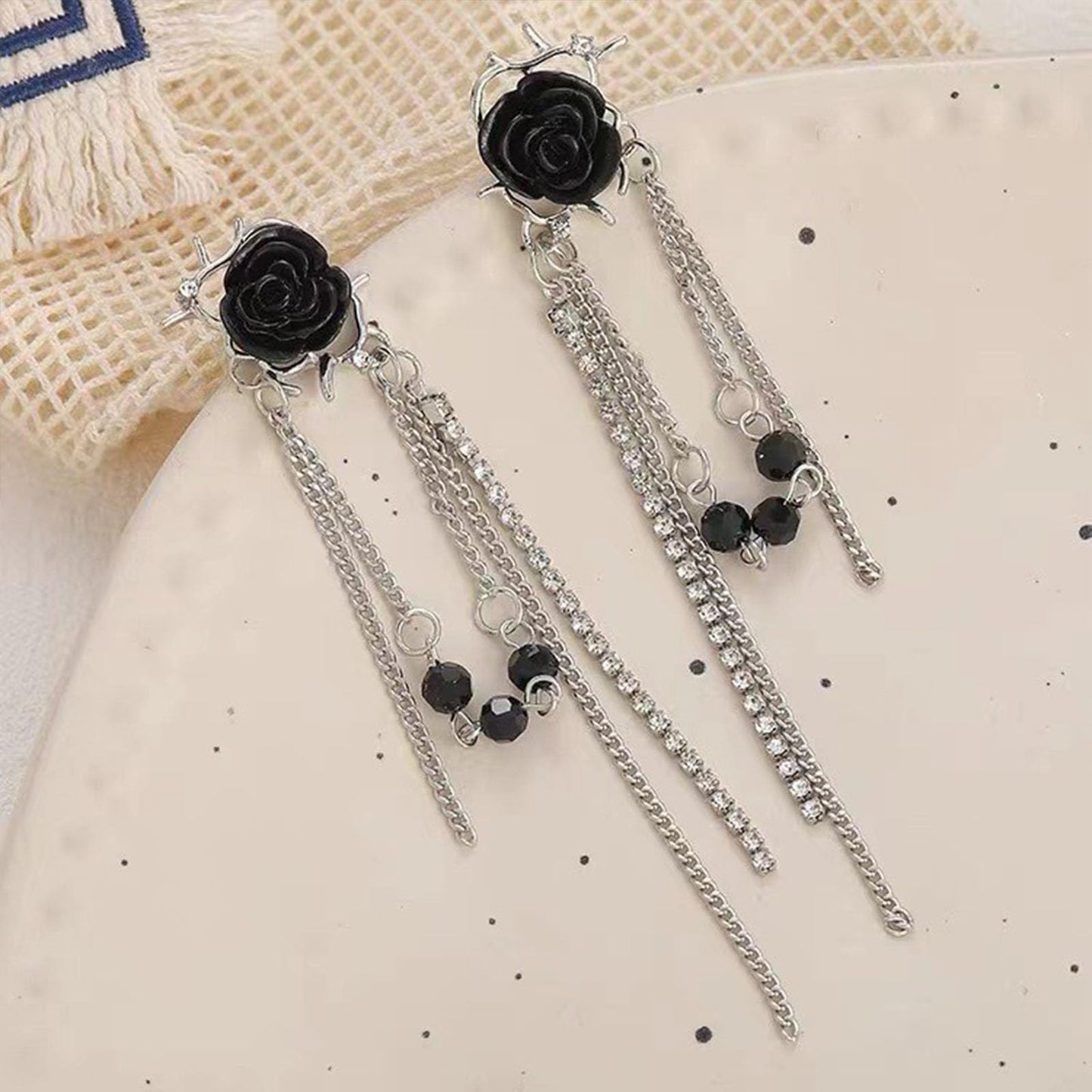 Gothic Earrings for Women Black Rose Flower Earrings for Women Goth Earrings Punk Earrings Y2k Jewelry Hypoallergenic Holiday Halloween Accessories Jewelry (Black)