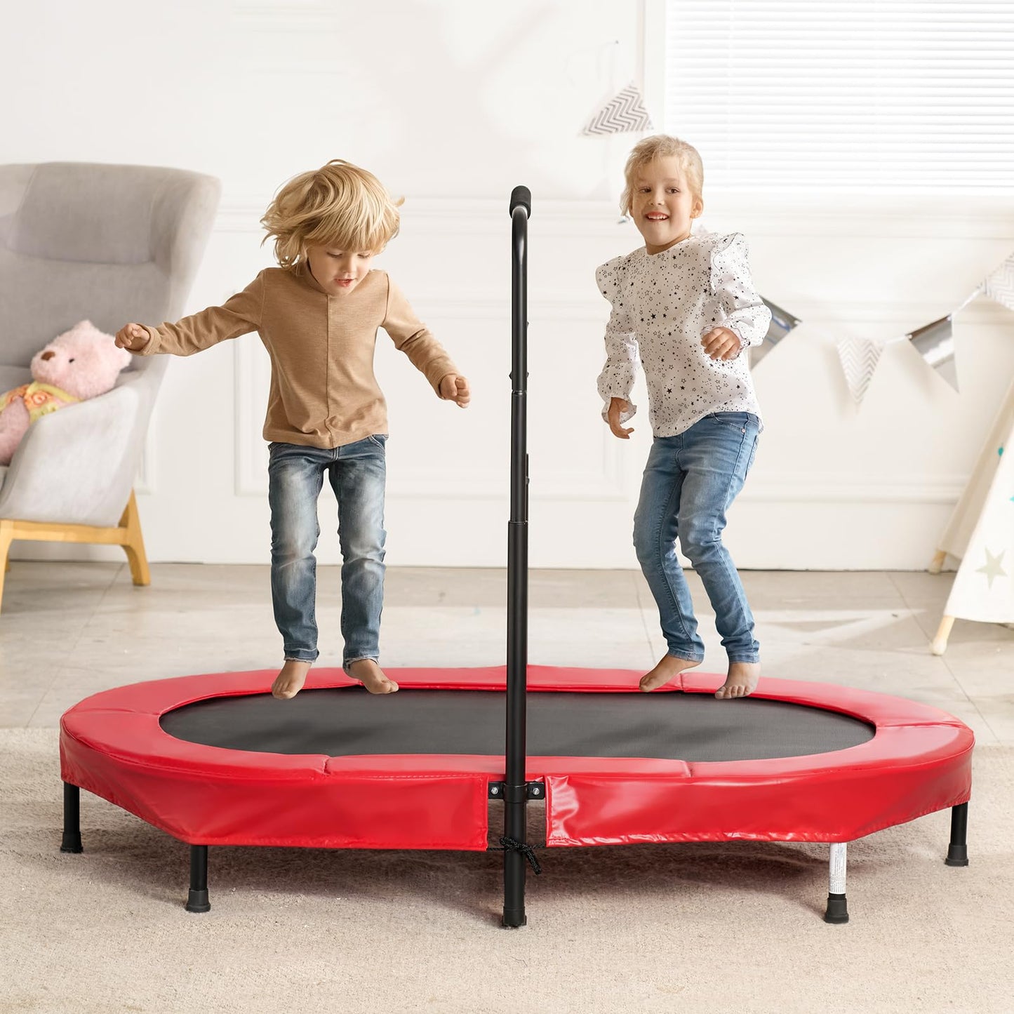 VEVOR Kids Trampoline, 56x36 inch Indoor Outdoor Trampoline, Foldable Mini Trampoline with Handle, Rebounder Trampoline for Toddlers, Birthday Gift for 3+ Years Children, Boys Girls for Fun, Red