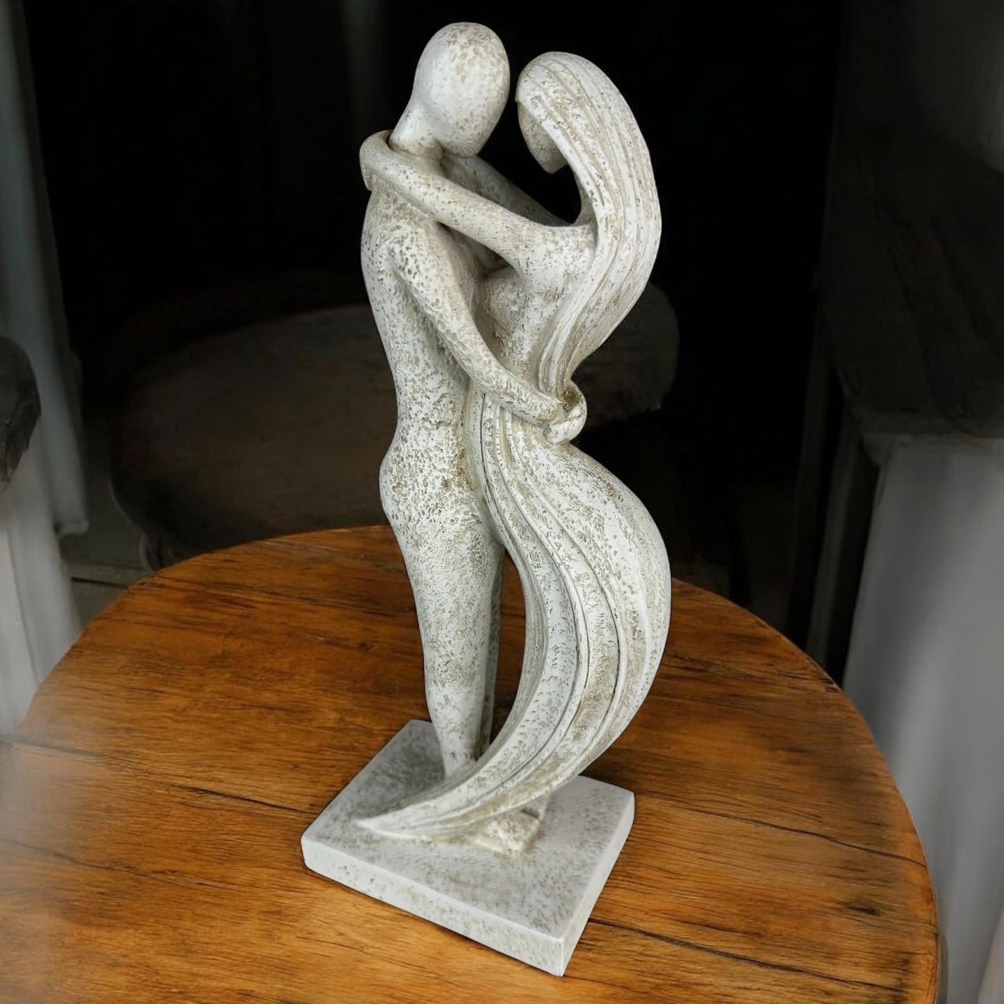 Top Brass Eternal Embrace Romantic Couple Sculpture – 12 1/2” Resin Lovers Statue (Graphite Kiss & Moon-wash Limestone) – Modern Home Décor Wedding Anniversary Love Art (Moon-wash Limestone)