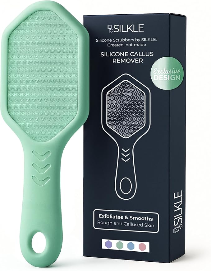 Silicone Foot Callus Remover - Nano Glass Foot File for Dead Skin and Cracked Heels - Callus Remover for Feet & Hard Skin - Ergonomic Foot Scrubber & Exfoliator for Soft, Smooth Feet - Green