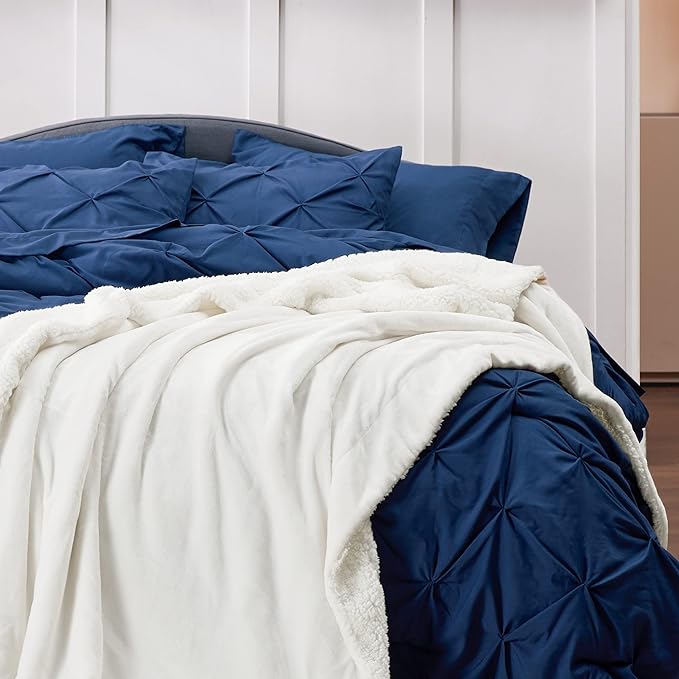 Bedsure GentleSoft Sherpa Fleece Throw Blanket for Couch - Thick and Warm Throw for Women and Men, Soft Fuzzy Plush Blanket for Winter, Non-Heated, White, 50x60 Inches