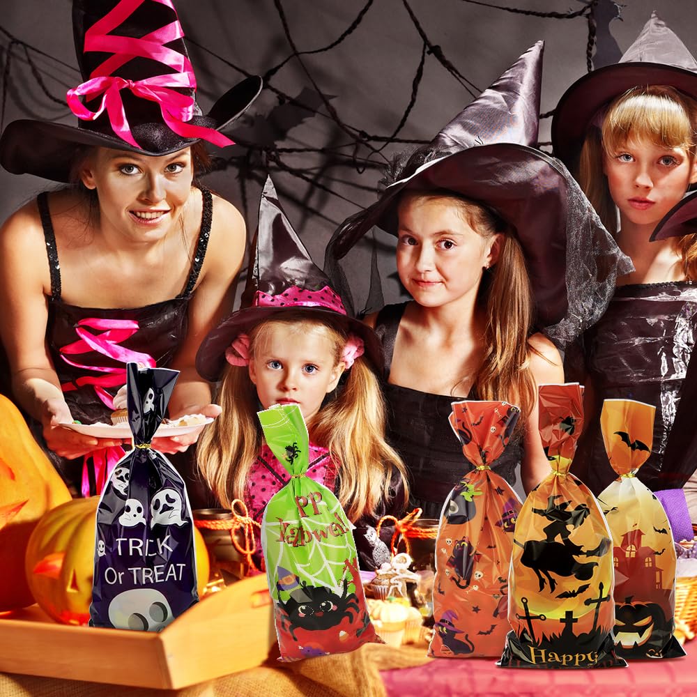 Halloween Treat Bags, Halloween Cellophane Treat Bags, 50 PCS Halloweens Candy Bag, Plastic Cello Cookie Goodies Gift Bag with 50pcs Ties for Halloweens Trick or Treat Party Favors Supplies, 4 Style