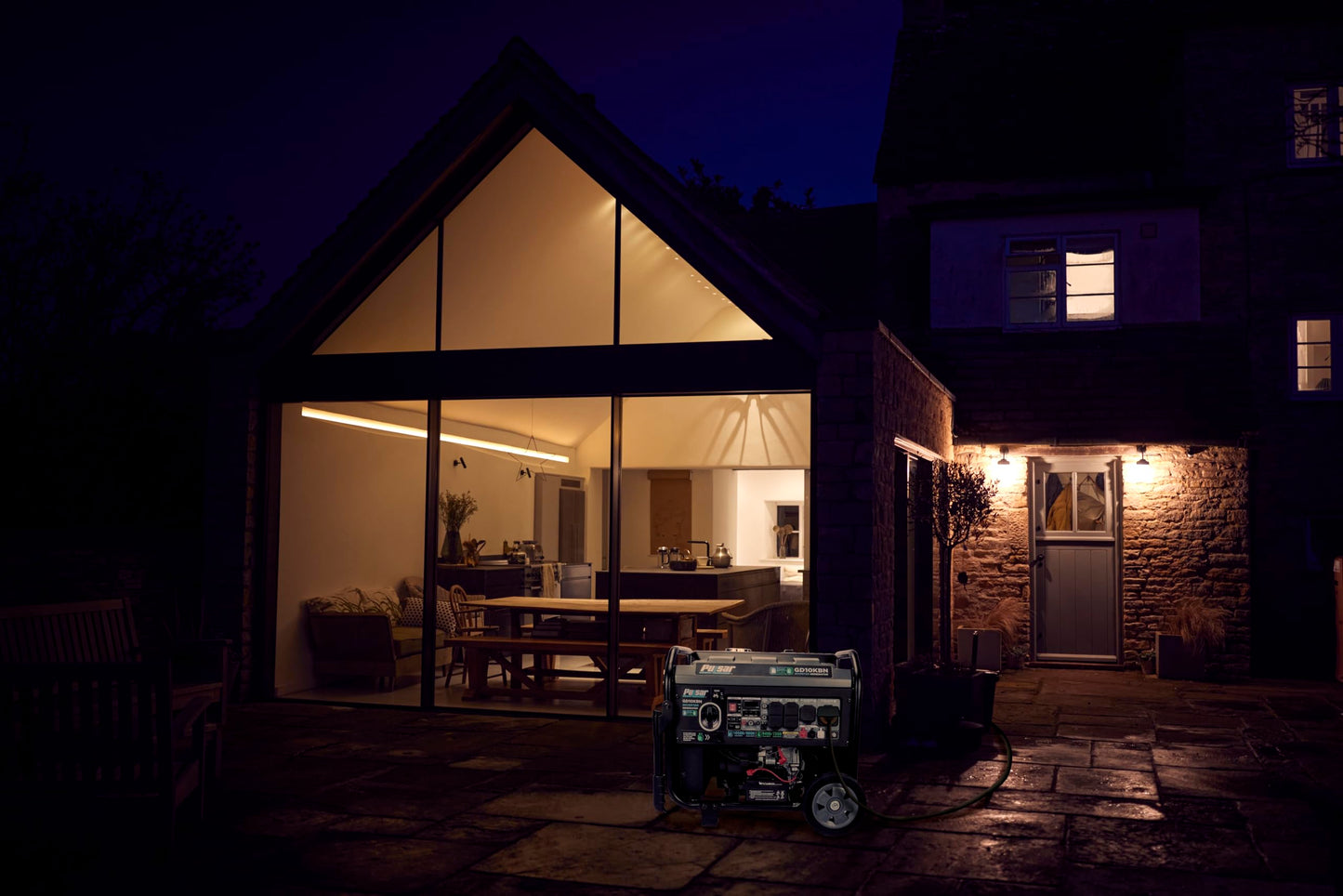 Pulsar 10500W Dual Fuel Portable Inverter Generator For Residential And Camping Use Gd10Kbn