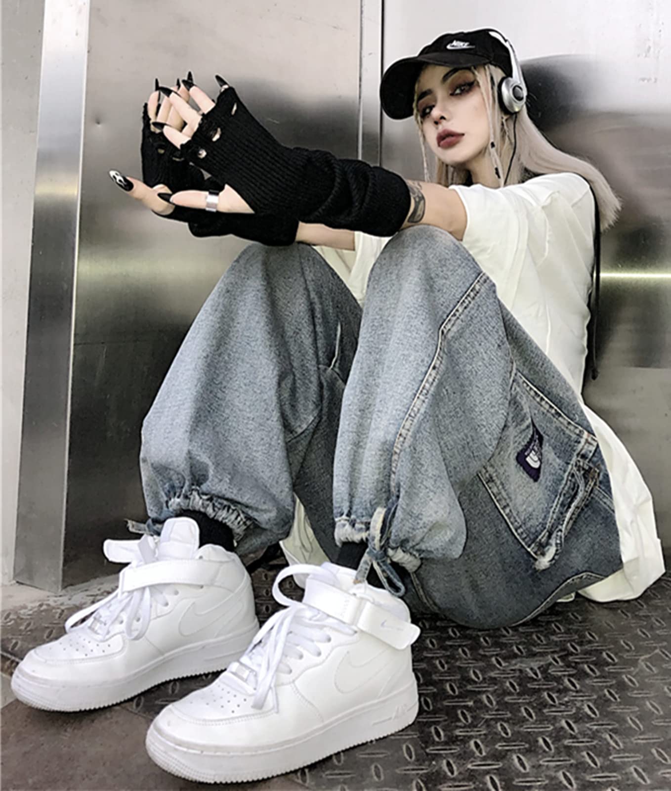 URAWESO Goth Gloves Grunge Emo Fingerless Arm Warmers Gothic Punk Thumbhole Ripped Hip Hop Y2k Arm Sleeves Cosplay