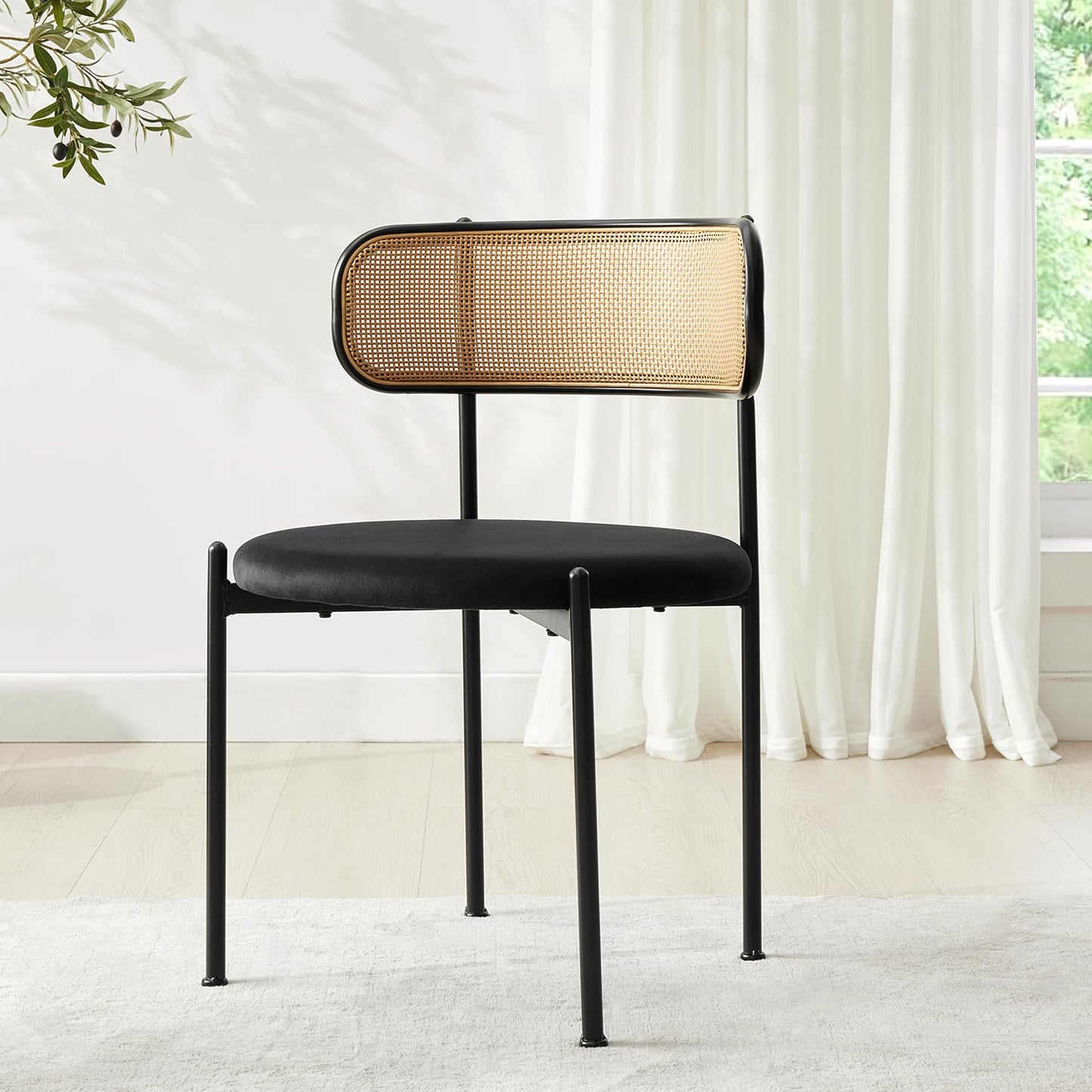 Rattan Dining Chairs Set of 4, Mid-Century Modern Chair with Boucle, Kitchen Dining Room Chairs for Living Room with Metal Legs, Round Upholstered Sherpa Chair with Rattan Backrest for Home, Black