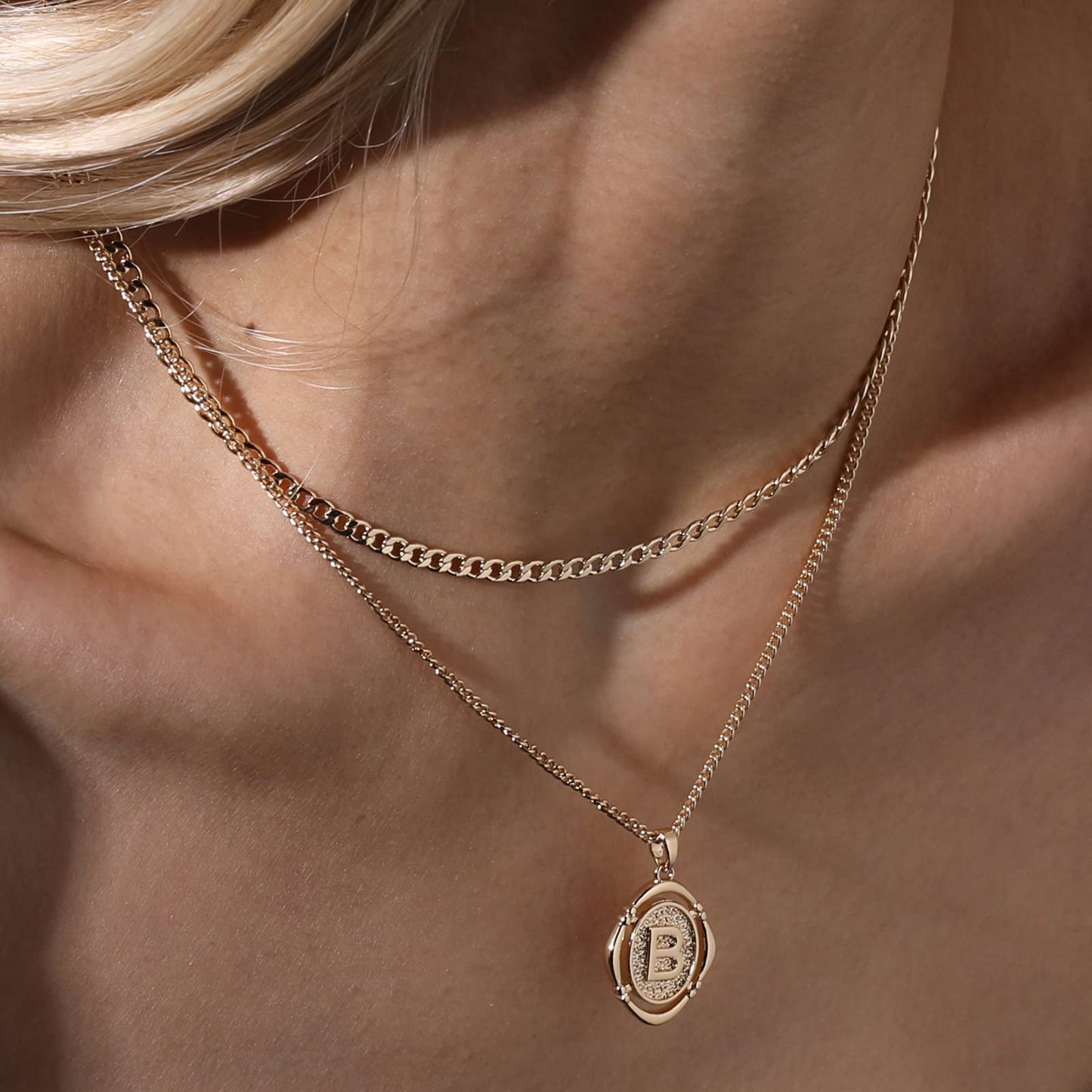 Ascona O Initial Layered Necklaces for Women, Dainty Simple Trendy Gold Plated Multi Layered Layering Letter Alphabet Pendant Ch