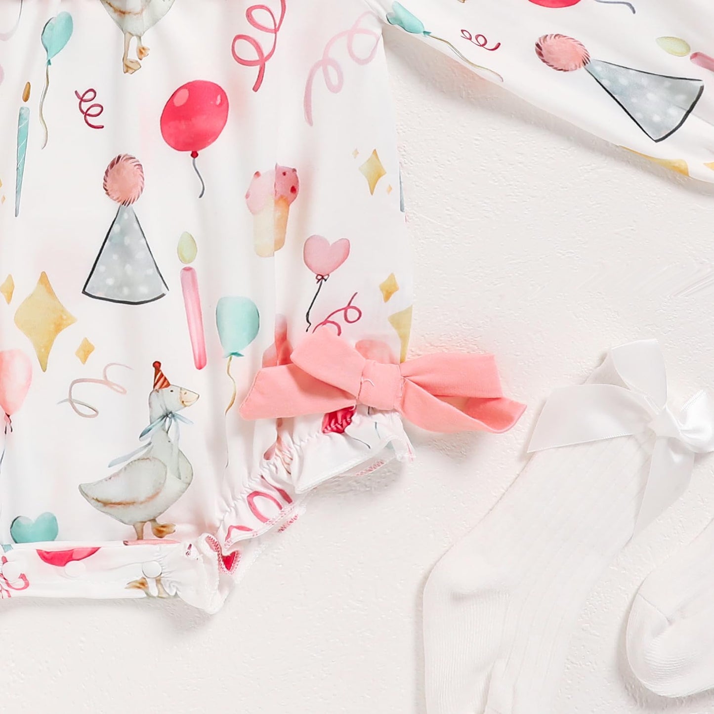 GRNSHTS Baby Girl 1st Birthday Outfits One Year Old Balloon Print Romper Embroidery Bodysuit Cake Smash Clothes(Pink,9-12M)
