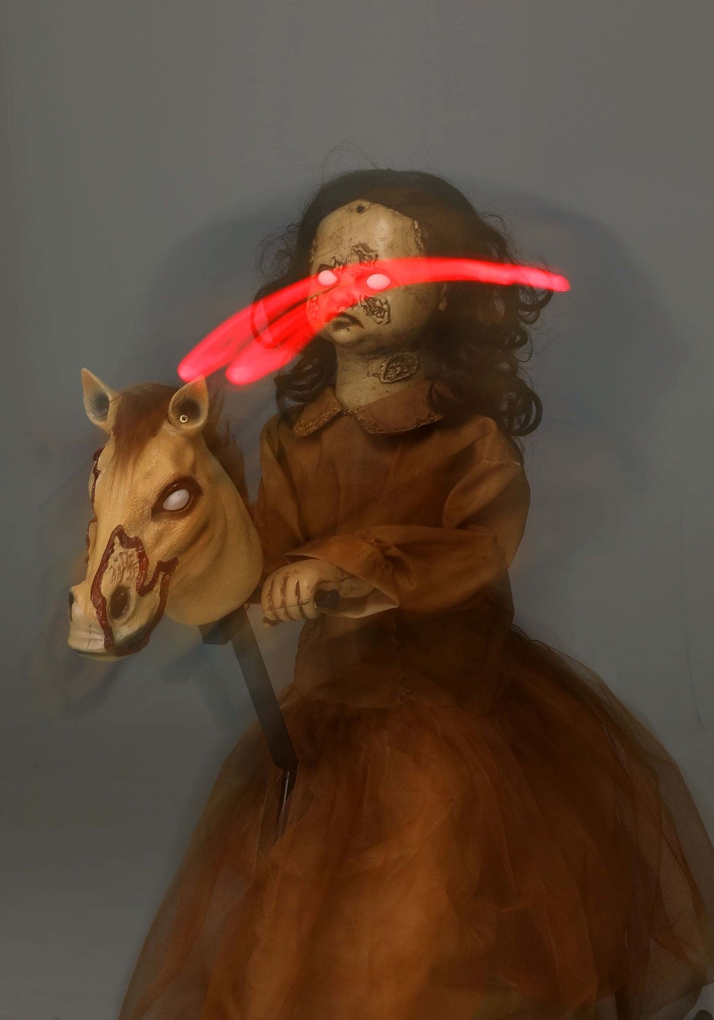 Fun Costumes 3.5 Ft Haunted Doll-Horse Animatronic, Creepy Dolls Halloween Decorations, Ancient Looking Rocking Horse, Red Glowing Eyes Halloween Decoration Standard