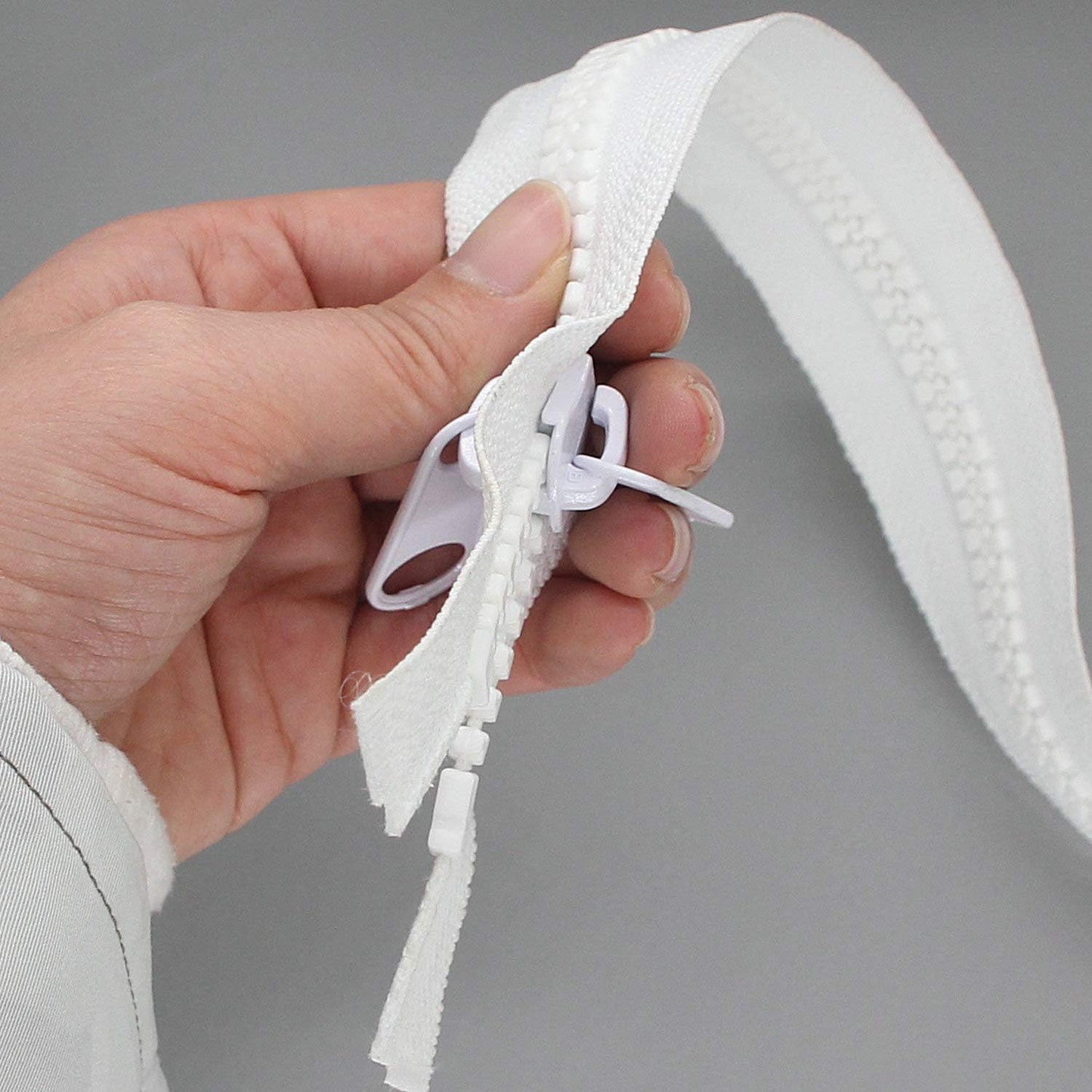 Leekayer 1PCS #10 96 Inch Heavy Duty Zipper for Sewing Separating Large Plastic Zippers White Tape with Double Pull Tab Slider, Sleeping Bag, Boat, Canvas, Cover, Trampoline, Dog Bed,Tent zipper 243cm
