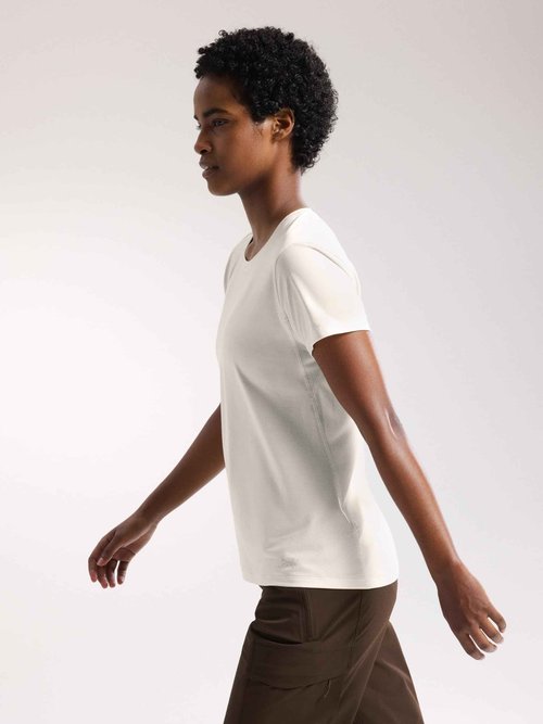 Arc'teryx Taema Crew Neck SS Women's - High-Performance Short Sleeve Workout Shirts for Women - Quick Dry, Lightweight Womens Workout Tops for Hiking, Running, Fitness | Arctic Silk Heather, Small