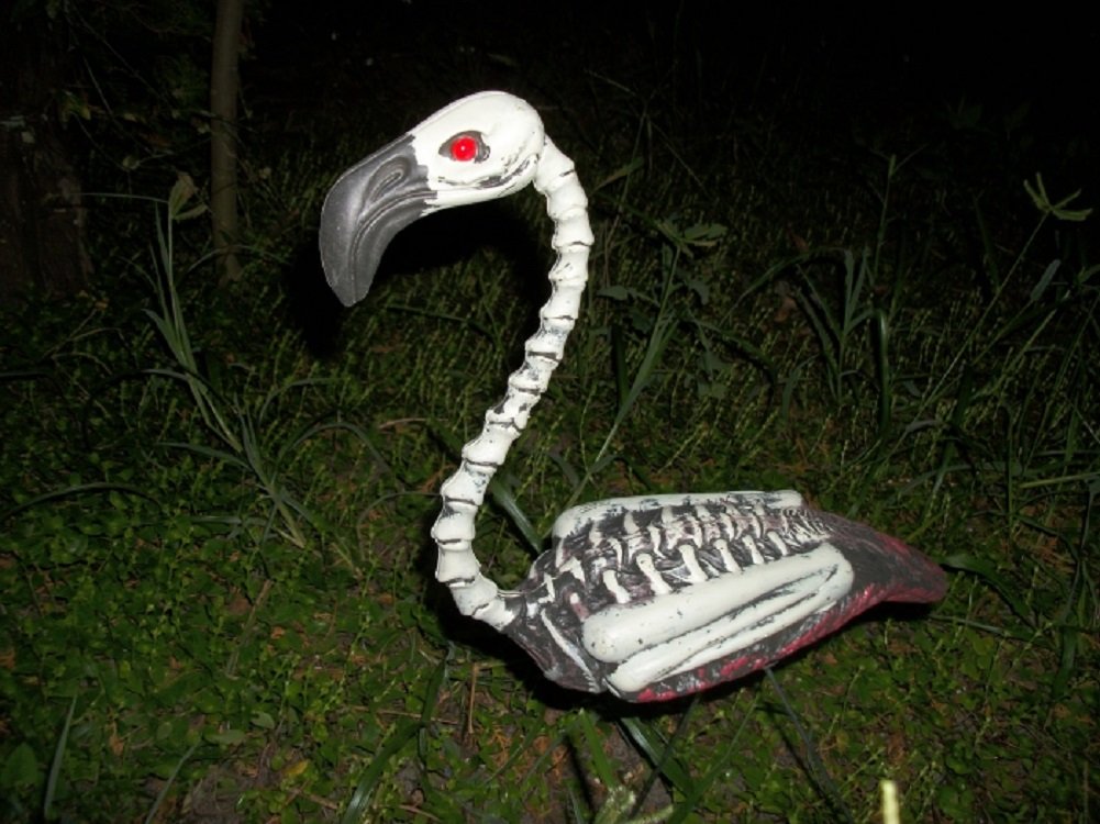 Forum Novelties Ghoulish Garden, Zombie Flamingo