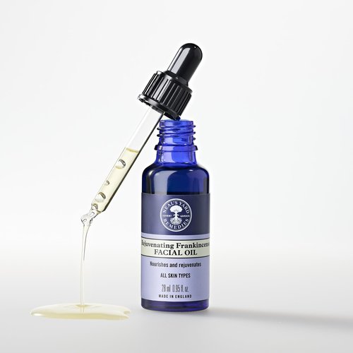 Neal's Yard Rejuvenating Frankincense Facial Oil, 12-Hour Skin-Balancing Moisture, Replenishes & Rejuvenates All Skin Types, Cruelty Free, 28mL