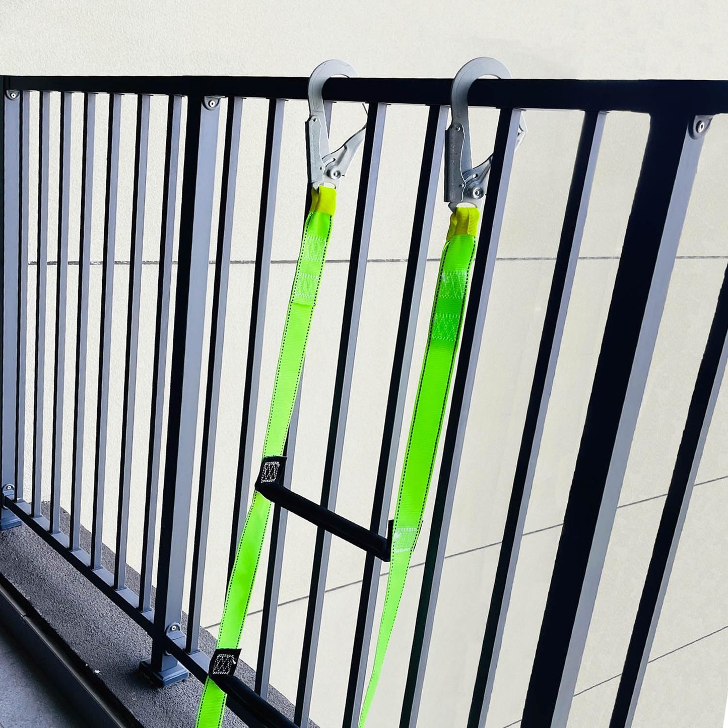 Fire Escape Ladder with 2 Heavy Hooks, 26.5 Feet Emergency Fire Ladder for 2-3 Story Homes, Reusable Safety Rope Ladders for Balcony Railing Treehouse, Green