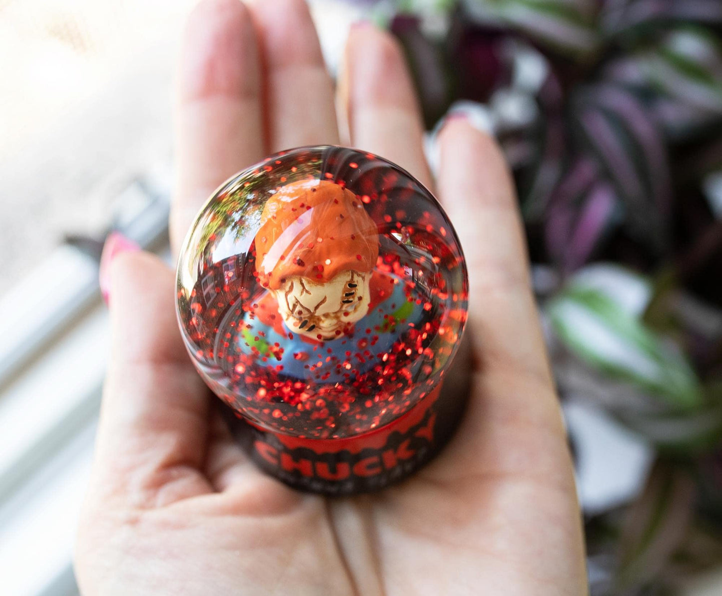 Toynk Child's Play Chucky Wanna Play? 3-Inch Mini Snow Globe with Swirling Glitter Display Piece | Horror Movie Collectible Keepsake, Red, (CK1320JS)