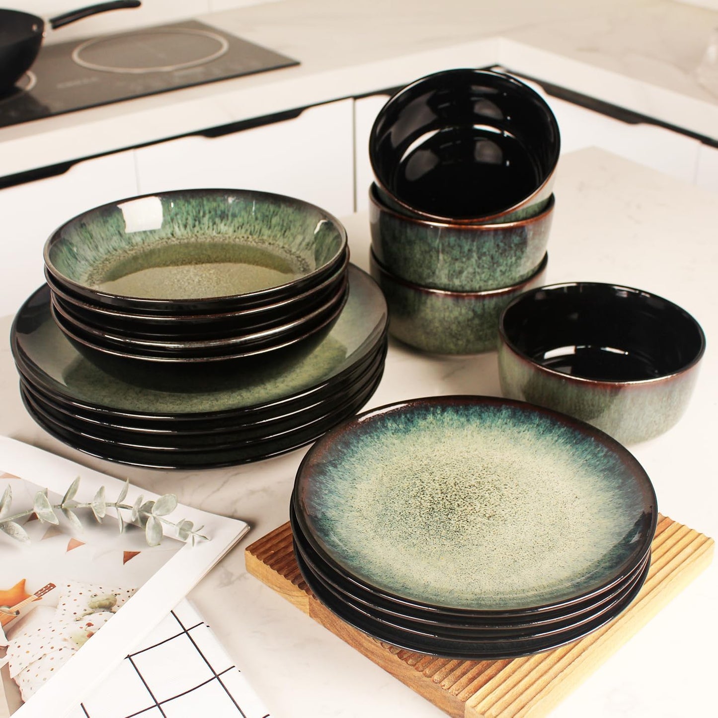 Dinnerware Sets(16Pcs) Serves for 4, Reactive Glaze Tableware Set with 7.9"/8.3"/10.6"Plates and 5.5"bowl, Modern kitchen tableware, Scratch resistant, Microwave Dishwasher safe Set No.1