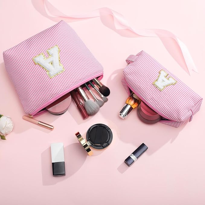 YOOLIFE Personalized Makeup Bag - Initial Cosmetic Bag for Women Travel, Cute Friend Wedding Girlfriend Birthday Gift for Teen Girls 16-18 Q