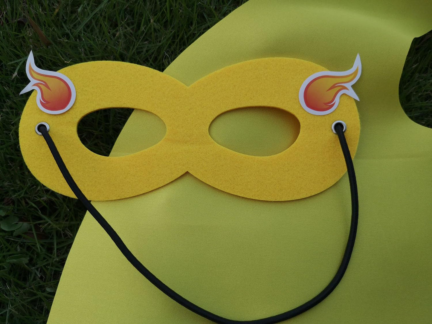 Kidsfere Superhero Capes and Masks for Kids Boys Girls 24 sets with Stickers Decoration for Super hero themed Birthday Party or Class Activity