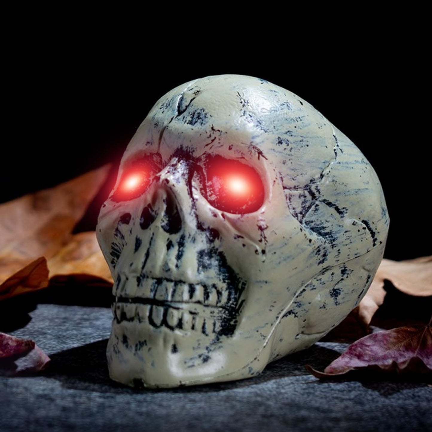 Halloween Led Glowing Eyes with Timer,2 Pcs Light Up Skeleton Eyes,Horror DIY Eyes for Masks,Pumpkins,Tombstones,and Props(Batteries Not Included) (Purple)
