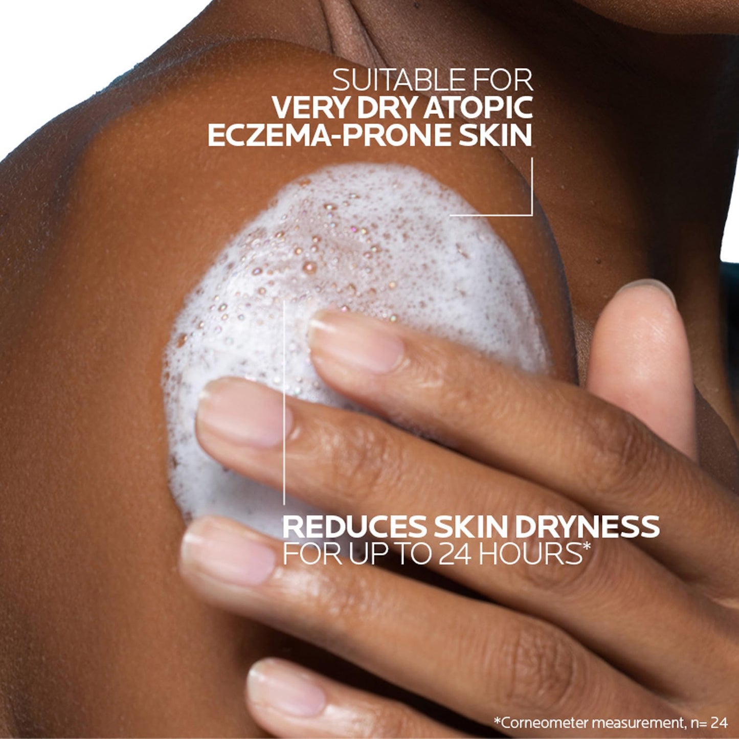 La Roche-Posay Lipikar AP+ Gentle Foaming Cleansing Oil, Gentle Oil Cleanser for Face and Body Formulated with Niacinamide, Long