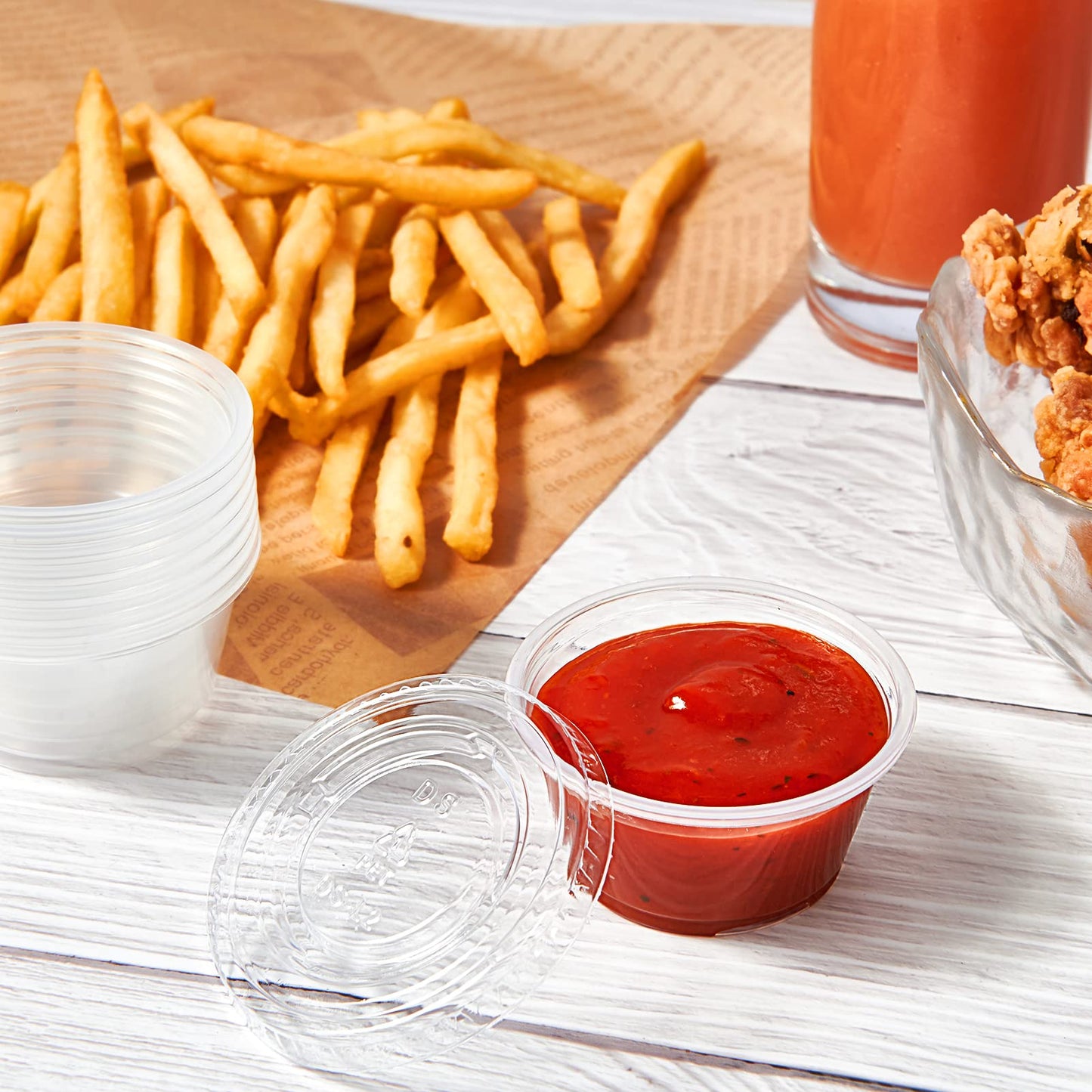 200 Sets 2 oz Disposable Plastic Portion Cups with Lids, Small Plastic Condiment Containers for Sauce, 2 oz Jelly Shot Cups