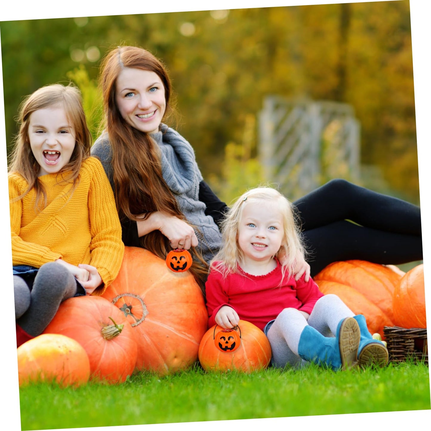 Toyvian 6pcs Mini Round Pumpkin Buckets - Portable Trick or Treat Candy Holders for Halloween